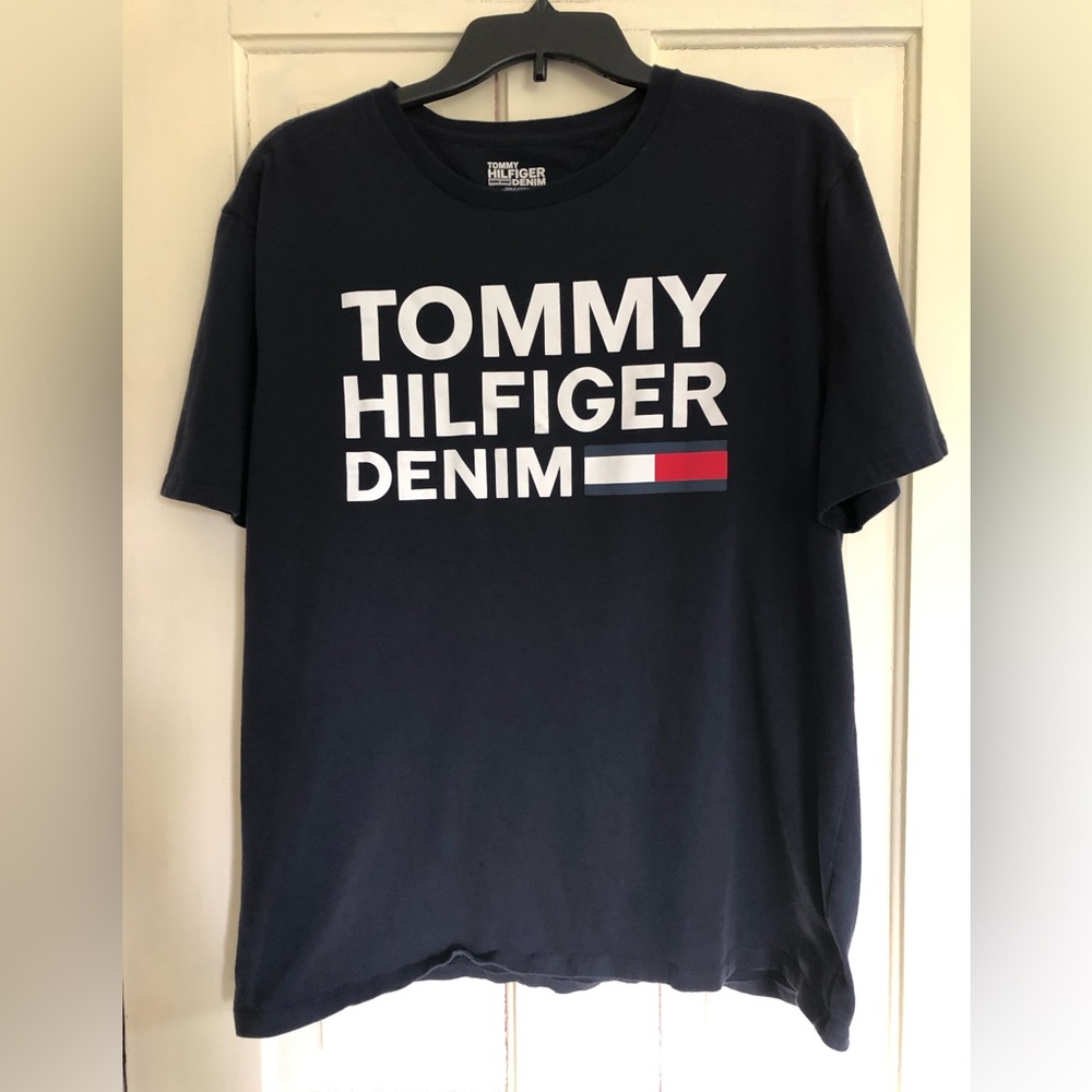 Tommy Hilfiger Navy Short Sleeve Logo Tee with Flag Detail